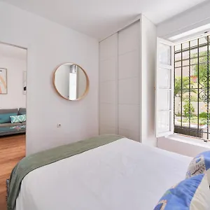 Apartamento Rosita En Playa De La Malagueta Con Terraza, Málaga